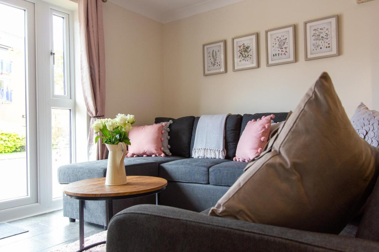 Ferienwohnung Waters Edge Chester Exterior foto